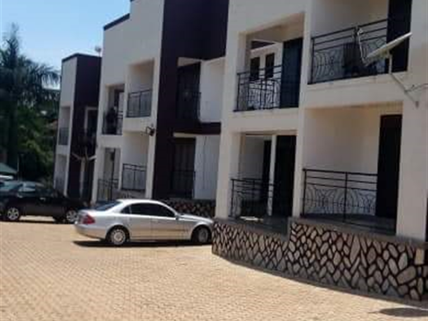 Town House for rent in Muyenga Kampala
