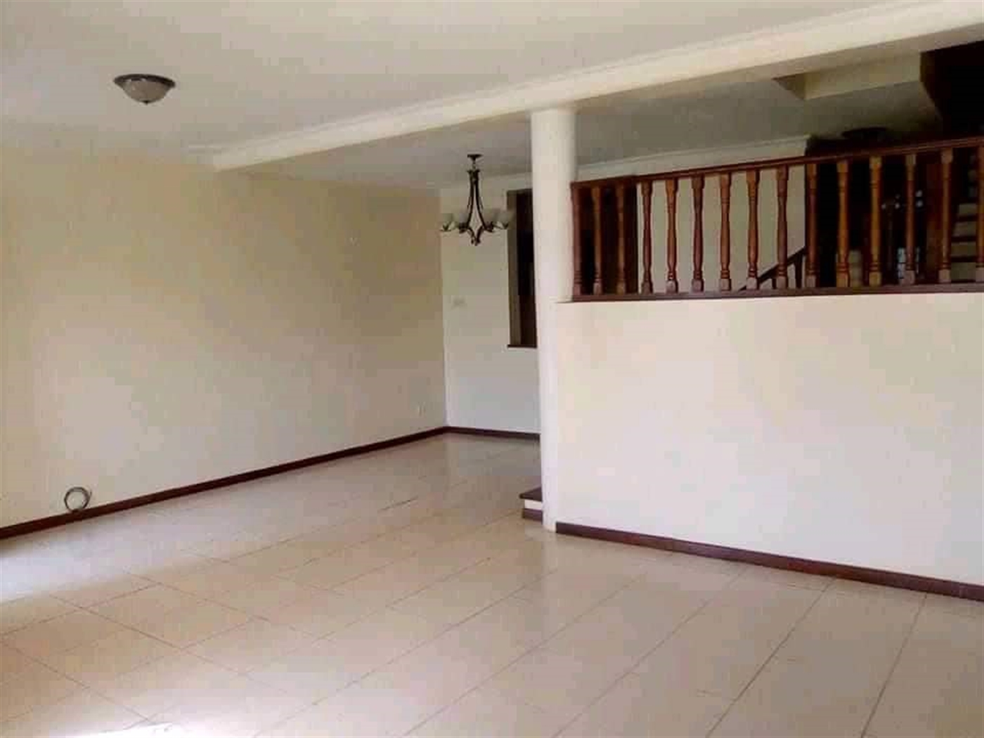 Duplex for rent in Naguru Kampala