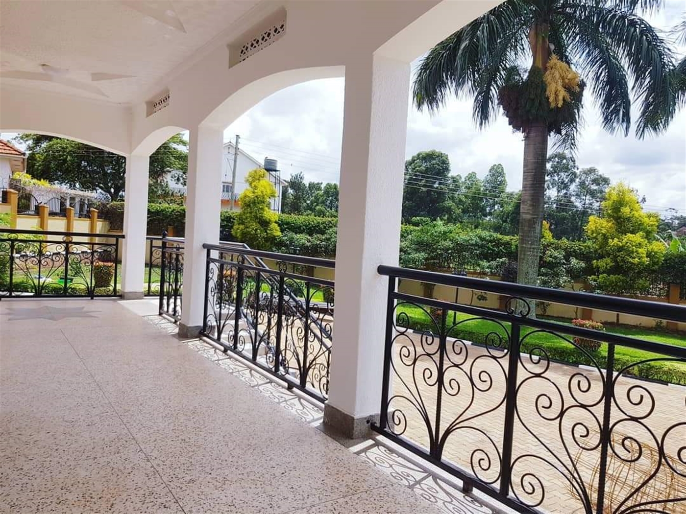 Bungalow for rent in Bbunga Kampala