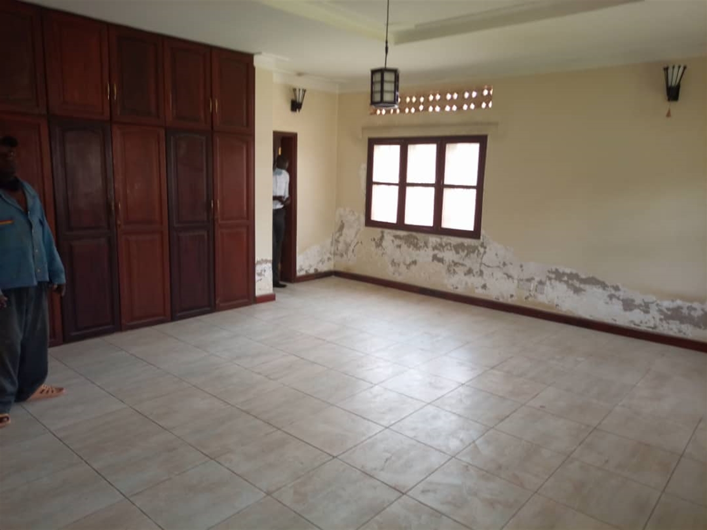 Bungalow for rent in Naguru Kampala