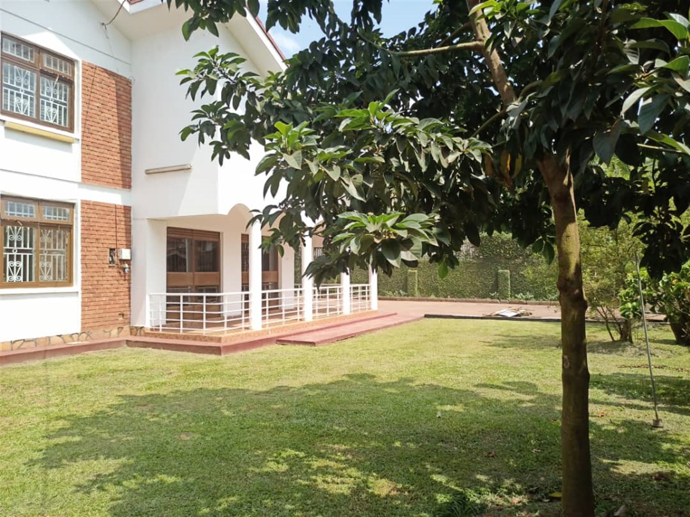 Storeyed house for rent in Naguru Kampala