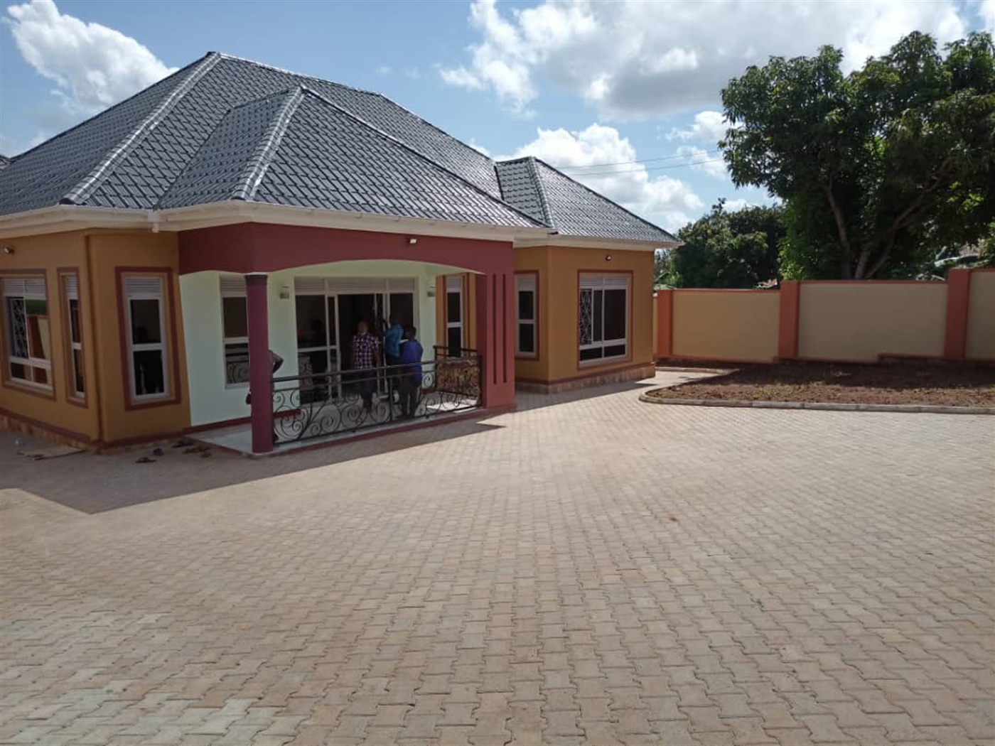 Bungalow for sale in Bwebajja Wakiso