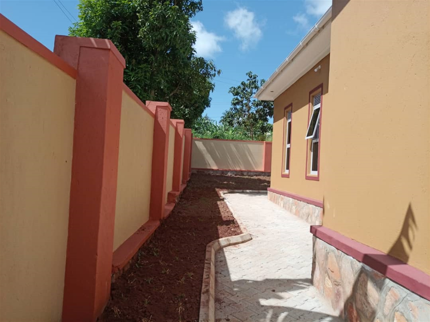 Bungalow for sale in Bwebajja Wakiso