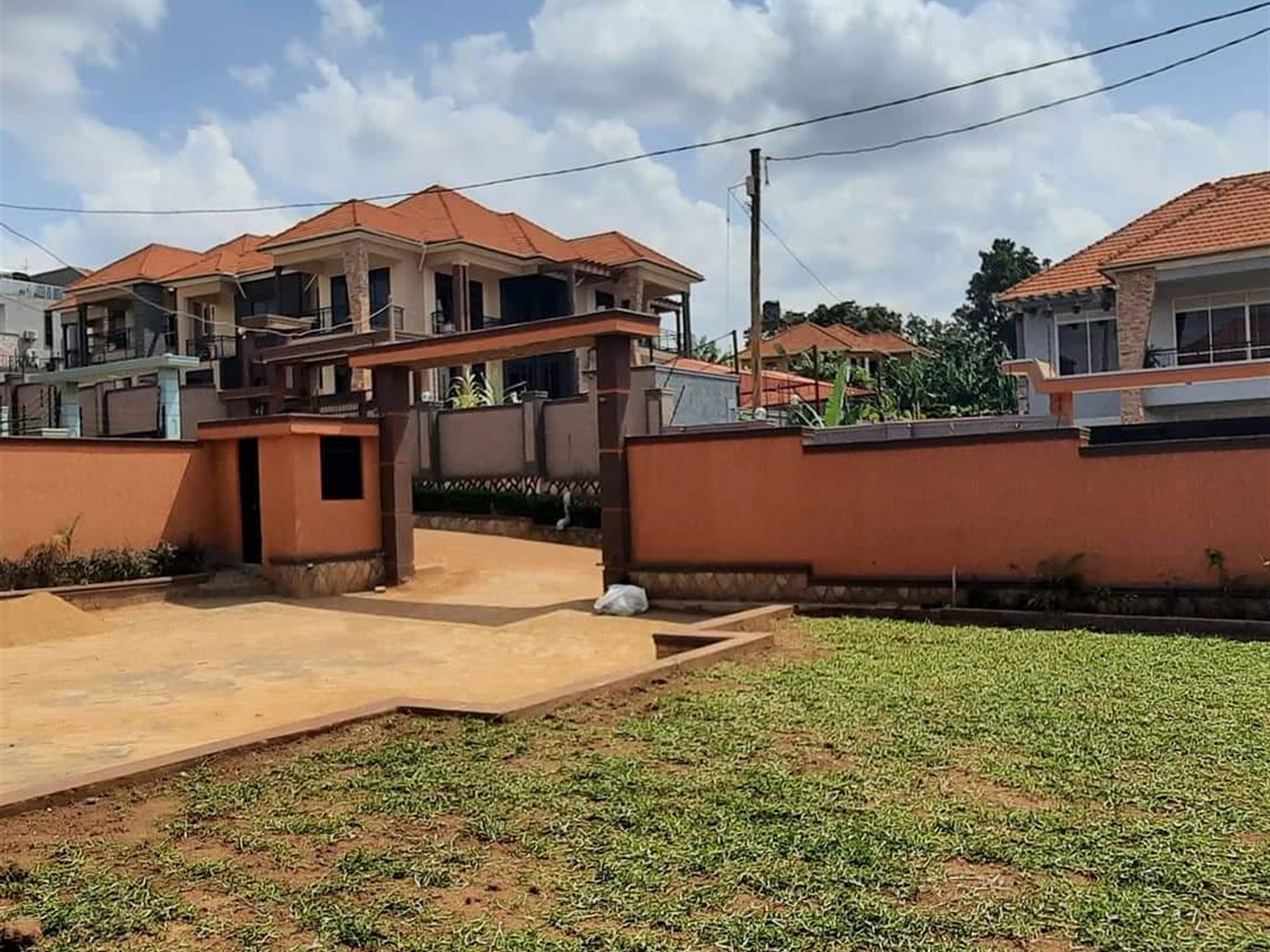 Mansion for sale in Kyanja Kampala