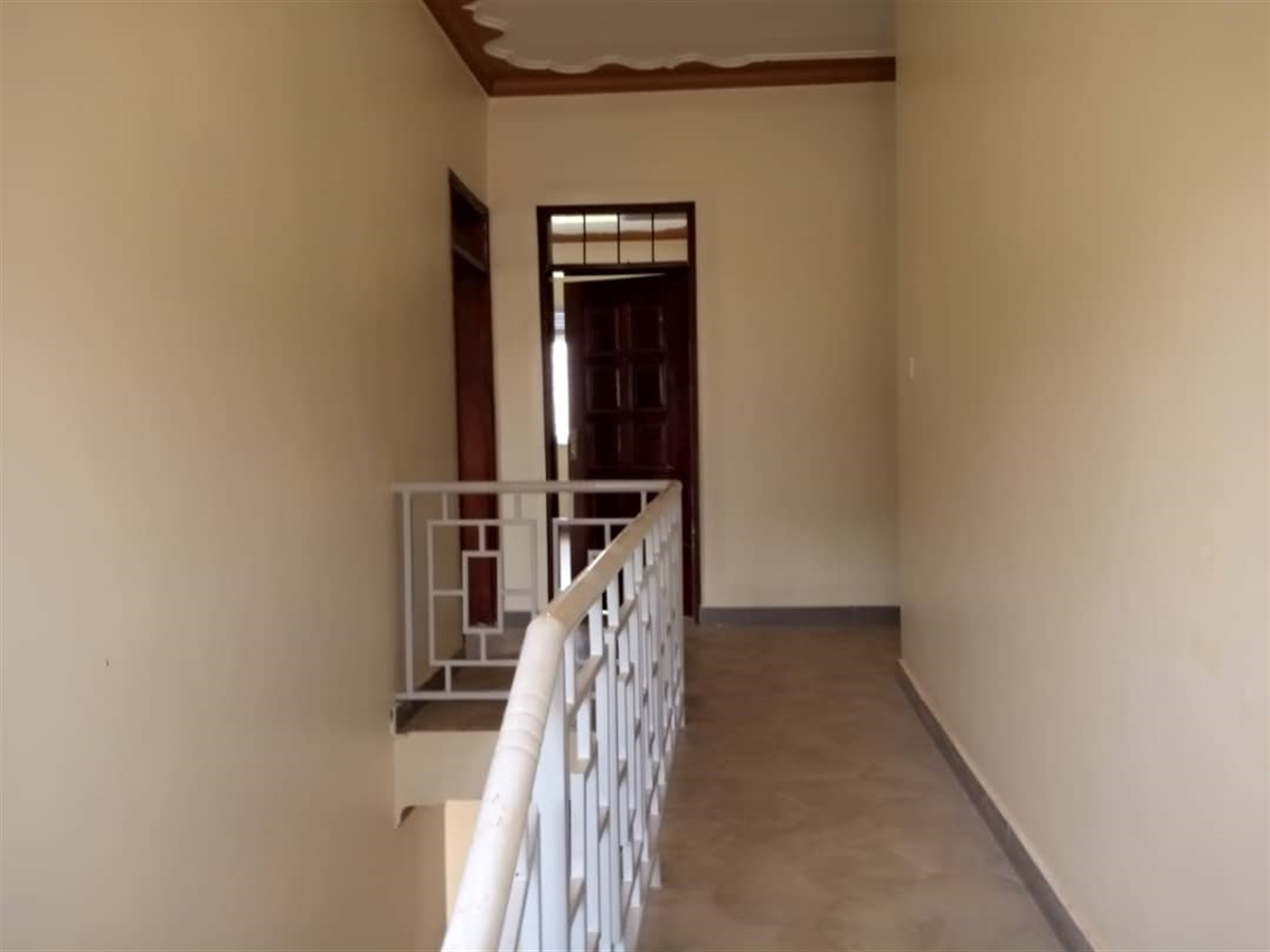 Storeyed house for rent in Kigo Wakiso