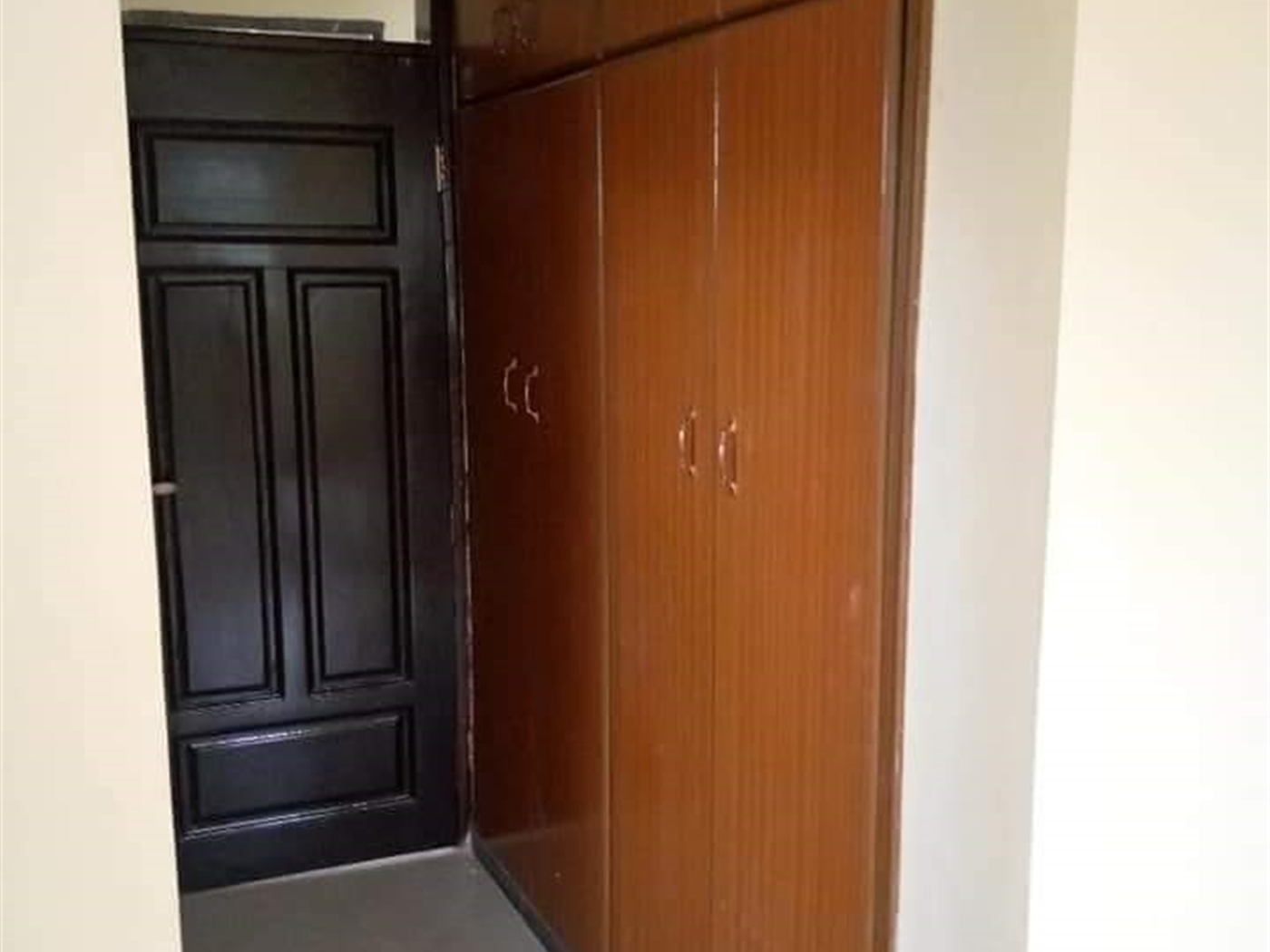 Apartment for rent in Kisaasi Kampala