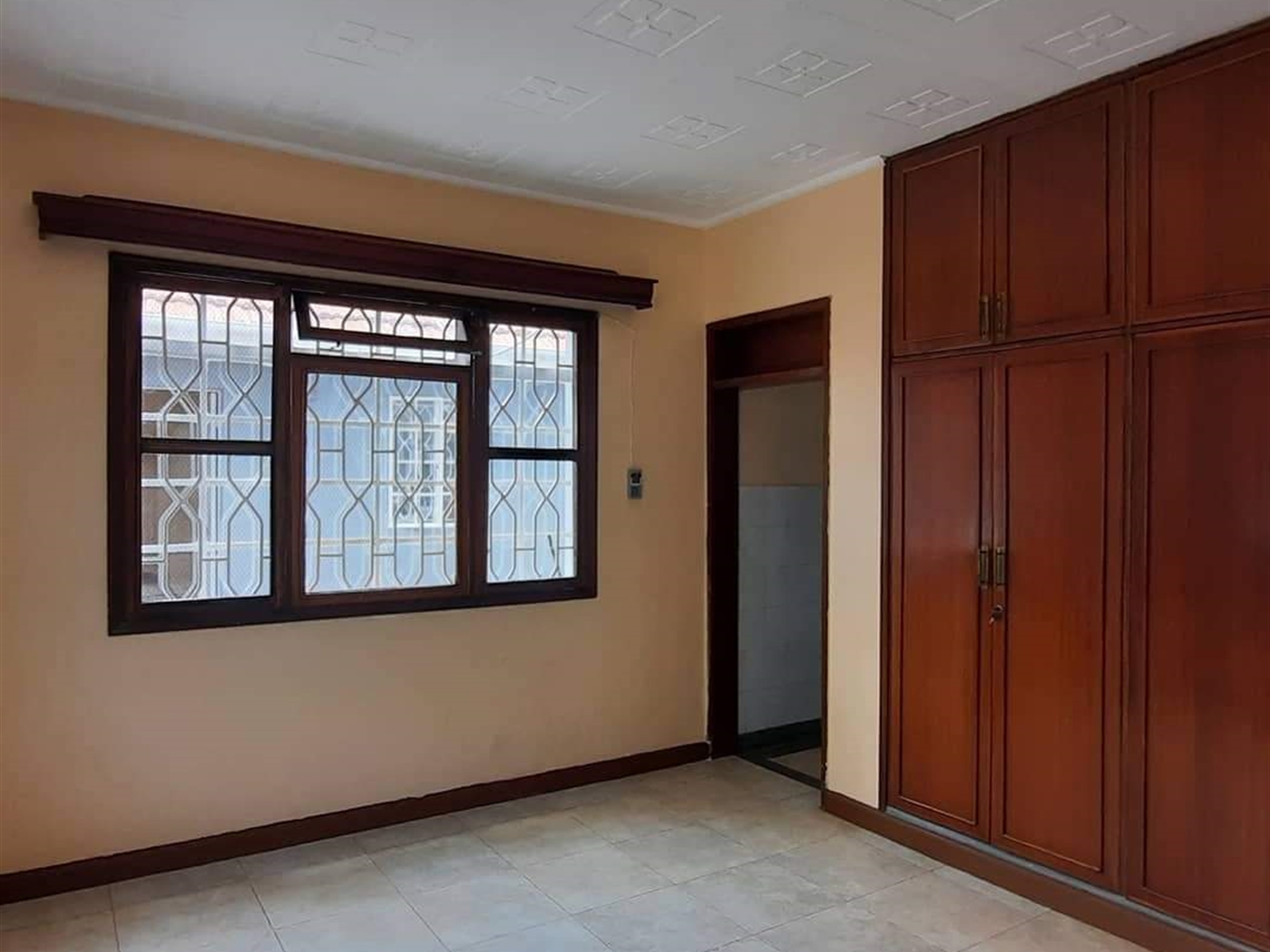 Bungalow for rent in Naguru Kampala