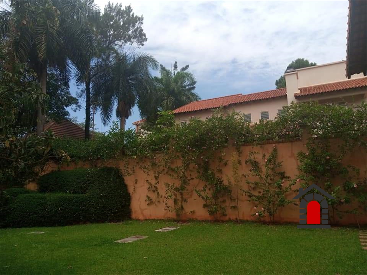 Storeyed house for rent in Buziga Kampala