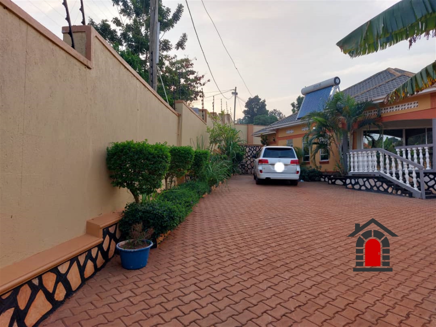 Bungalow for sale in Komamboga Wakiso