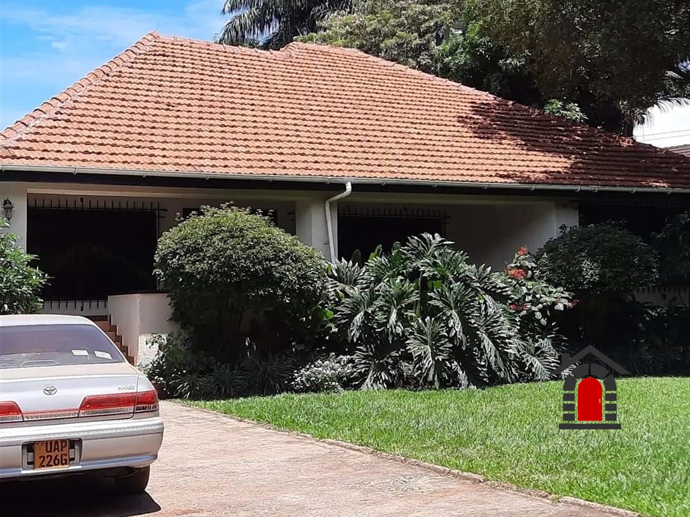 Bungalow for sale in Naguru Kampala