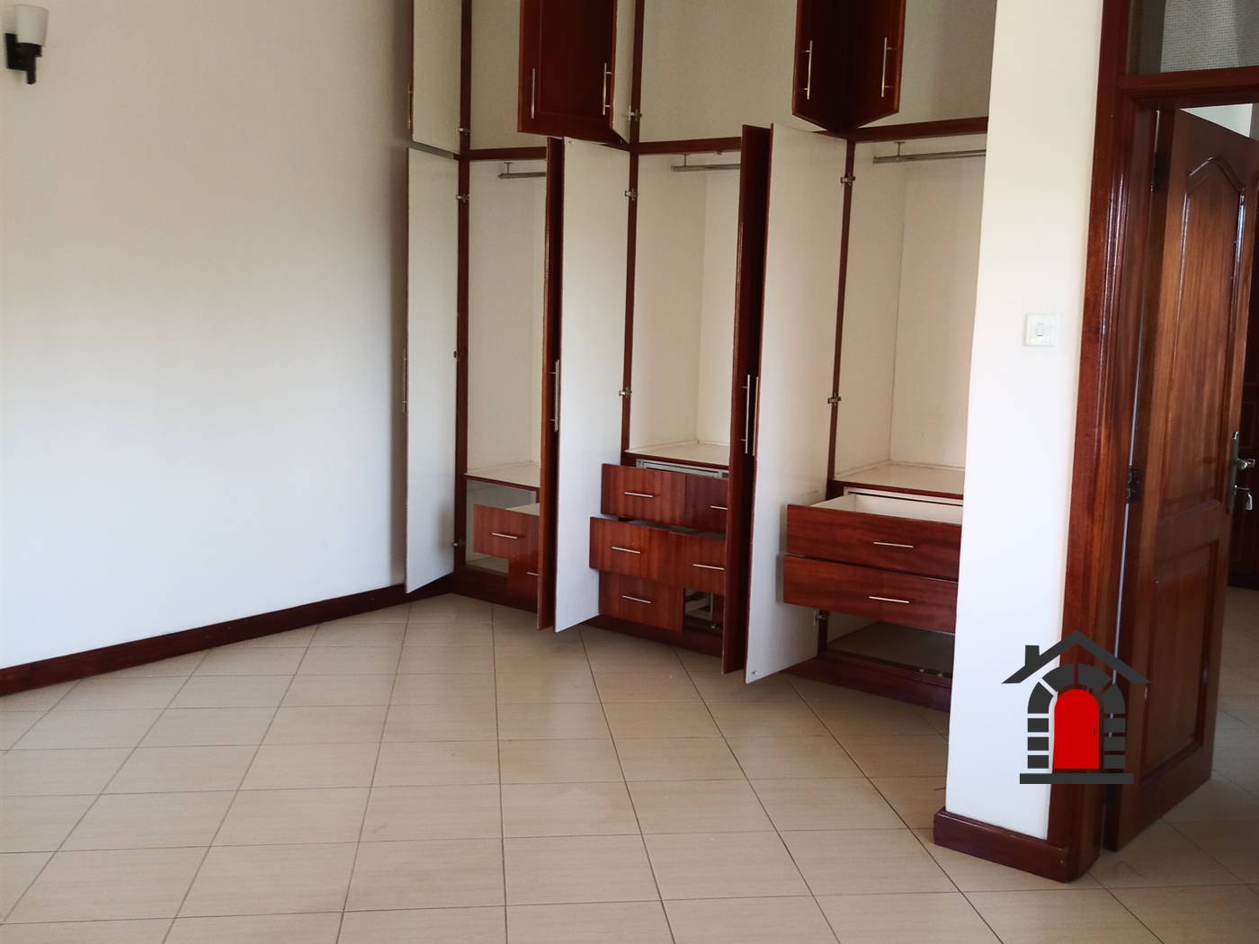 Mansion for rent in Naguru Kampala