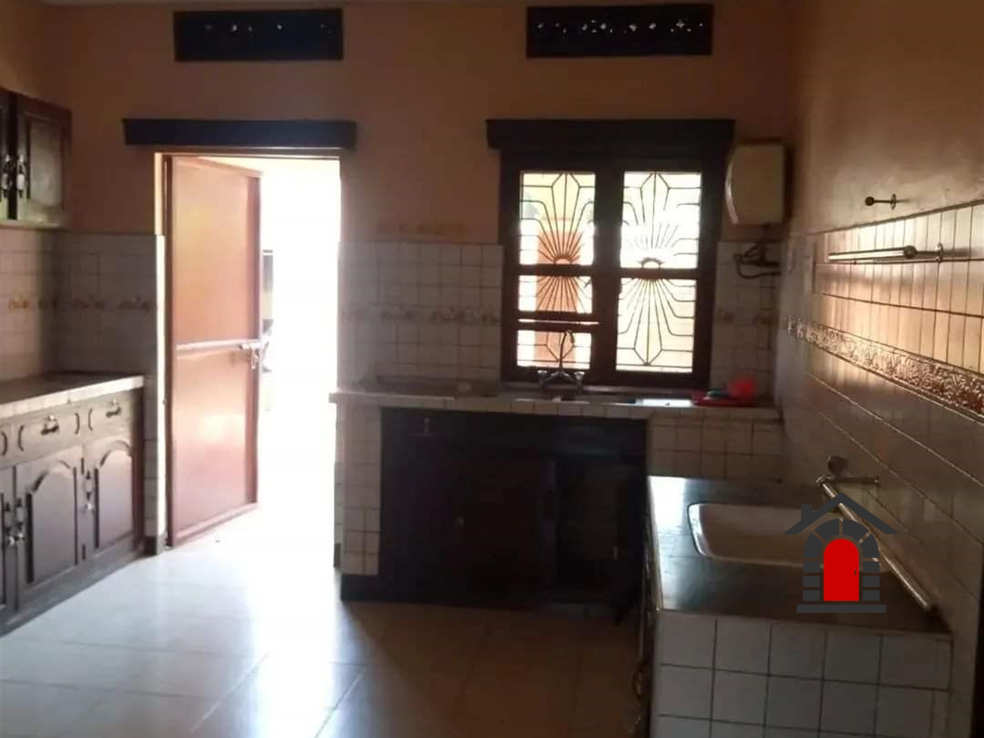 Bungalow for rent in Kisaasi Kampala