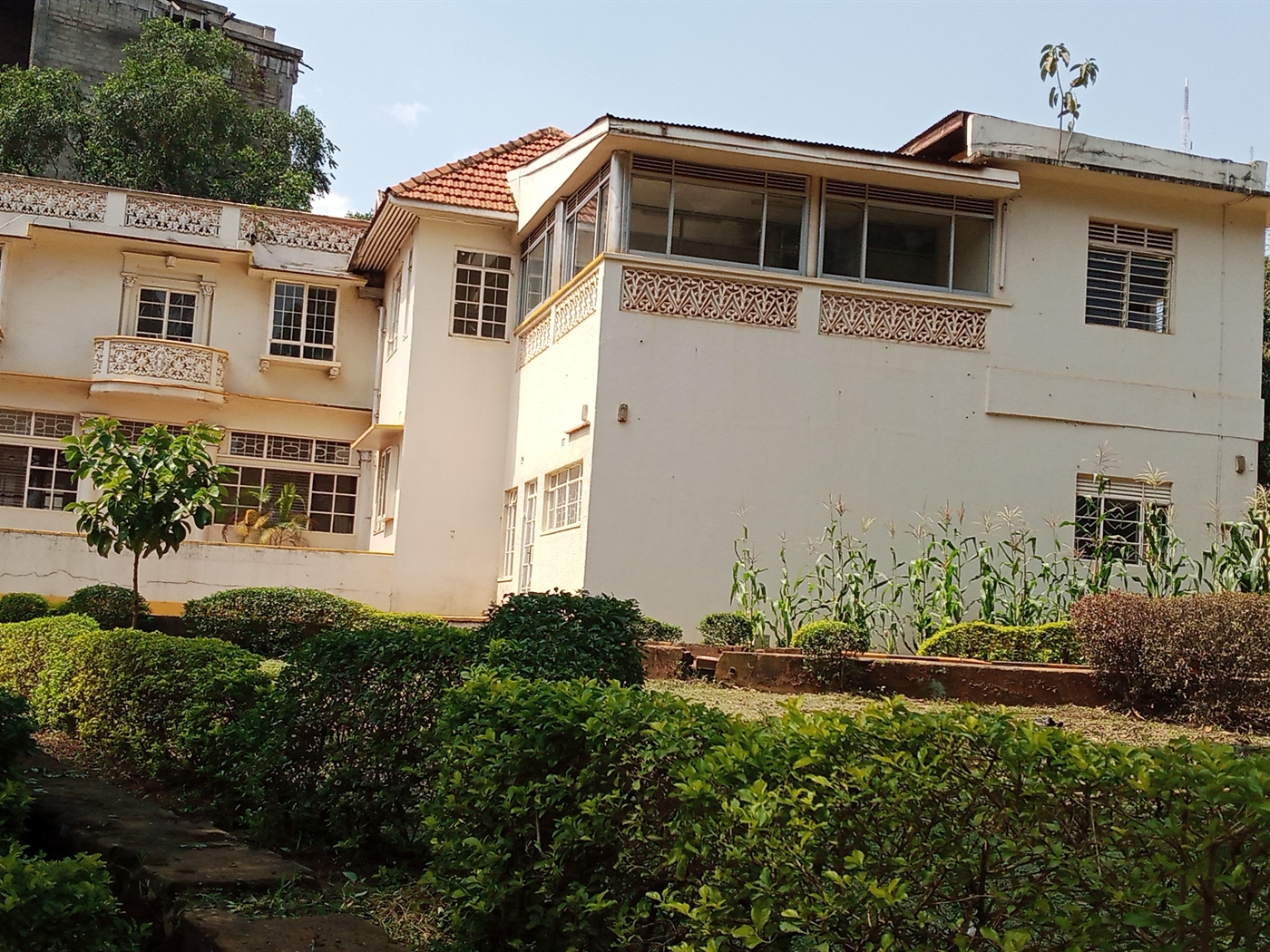 Duplex for rent in Kololo Kampala