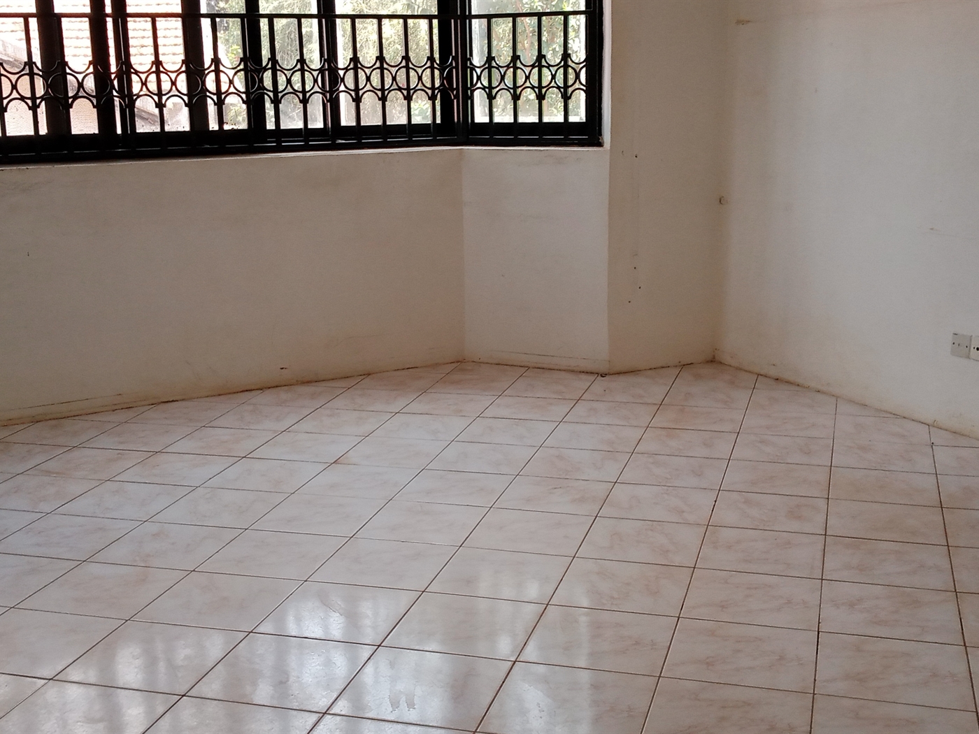 Duplex for rent in Ntinda Kampala