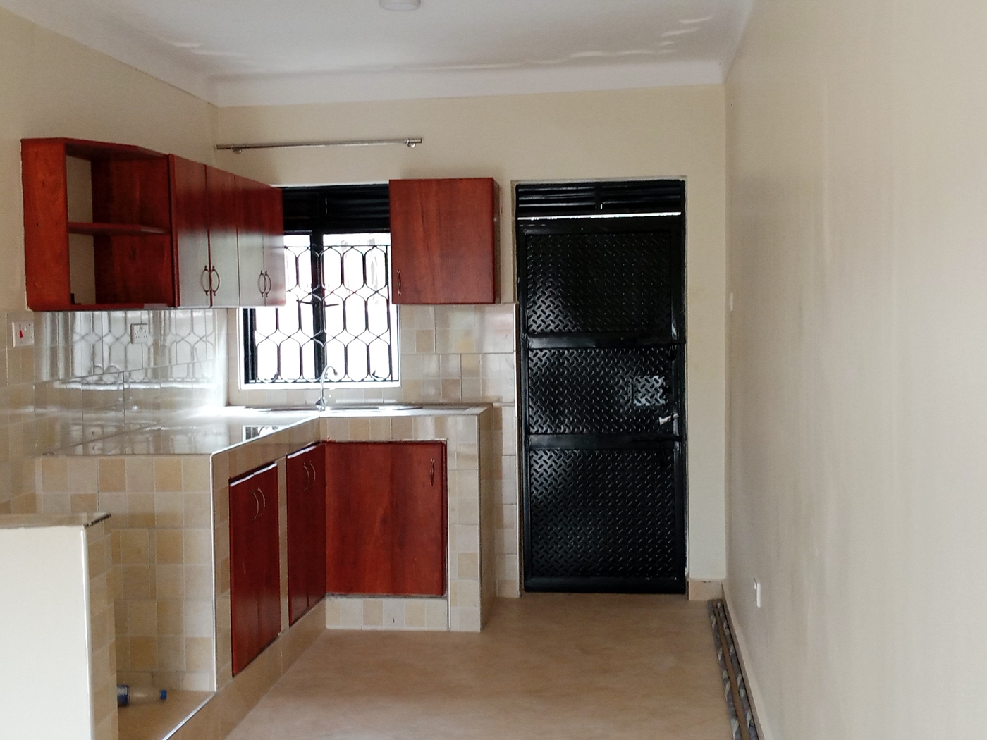 Semi Detached for rent in Bukoto Kampala