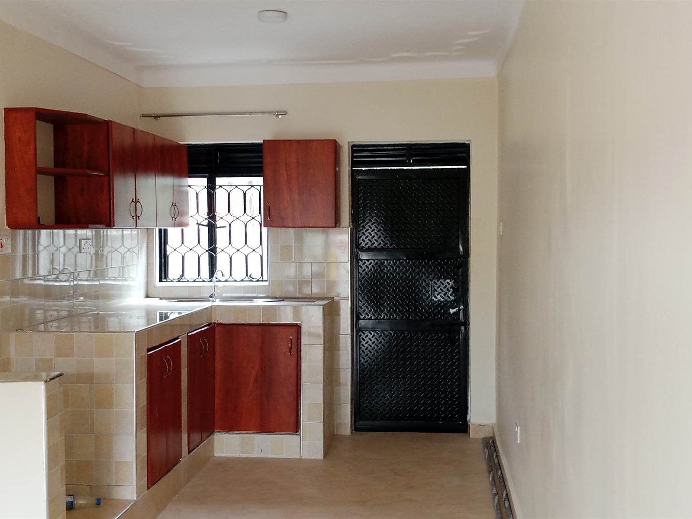 Semi Detached for rent in Bukoto Kampala