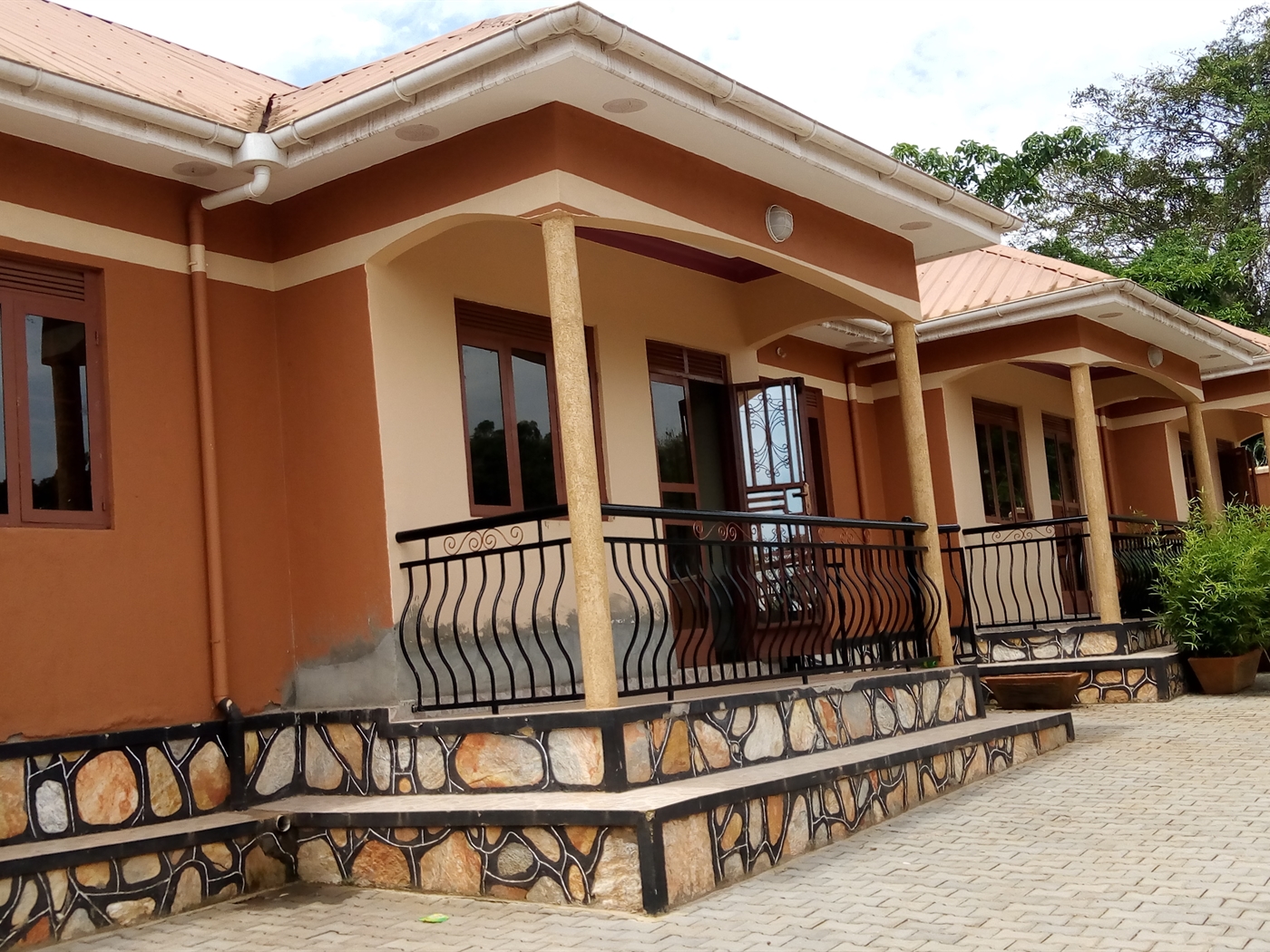 Semi Detached for sale in Nangabo Wakiso