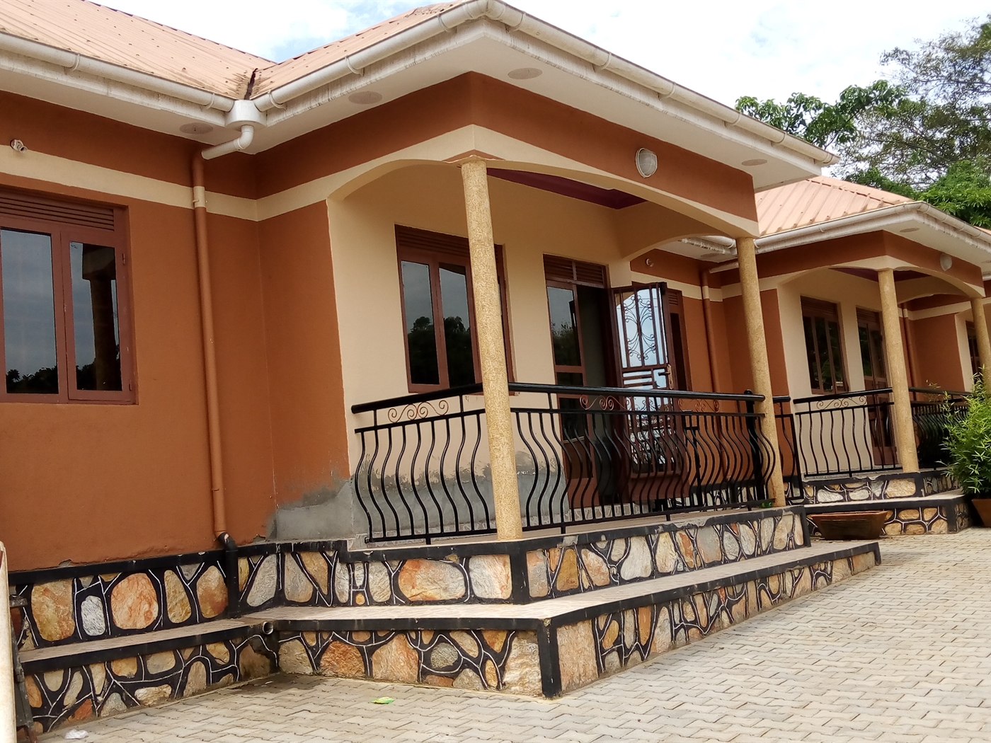 Semi Detached for sale in Nangabo Wakiso