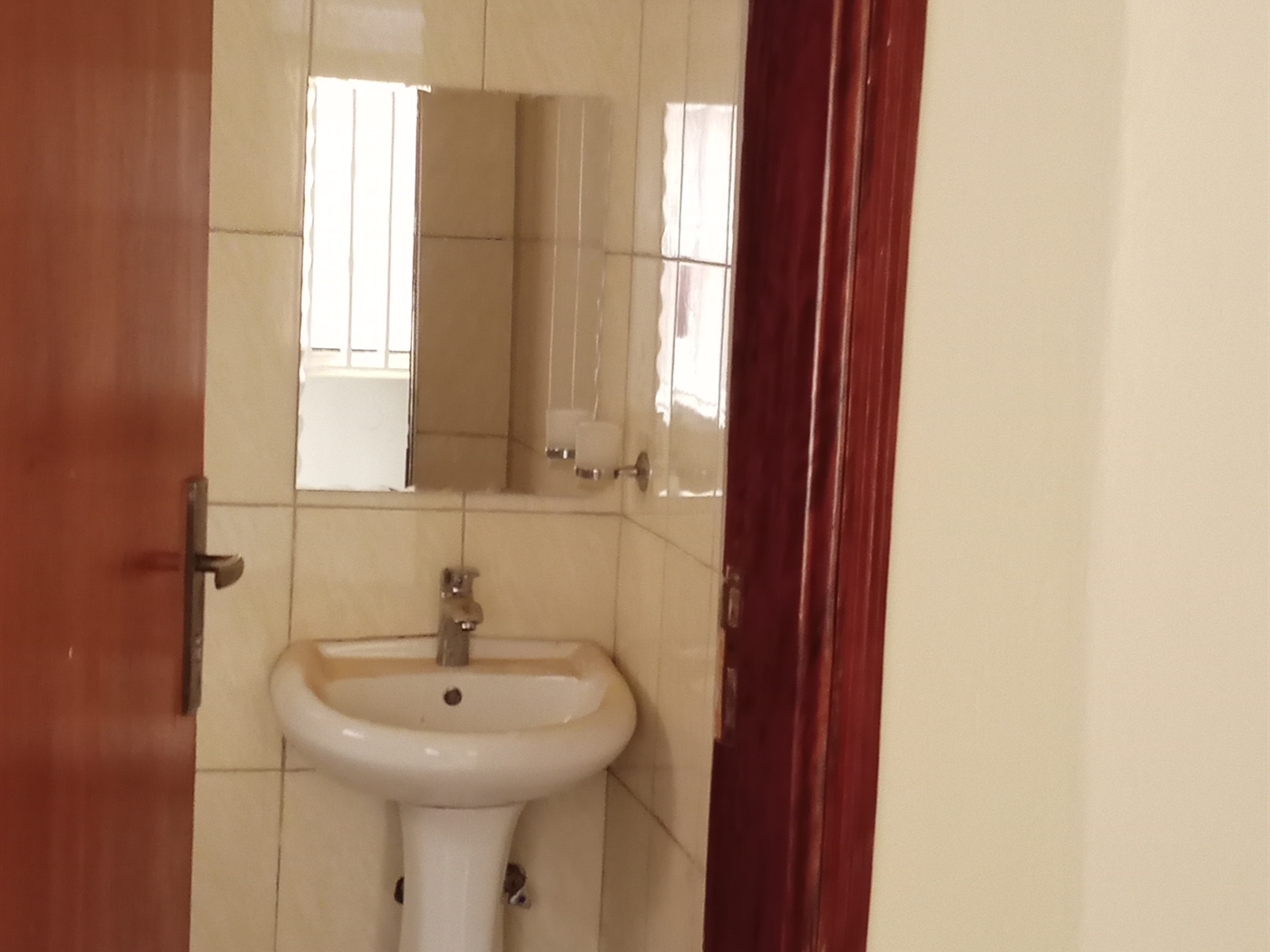 Apartment for rent in Bukoto Kampala