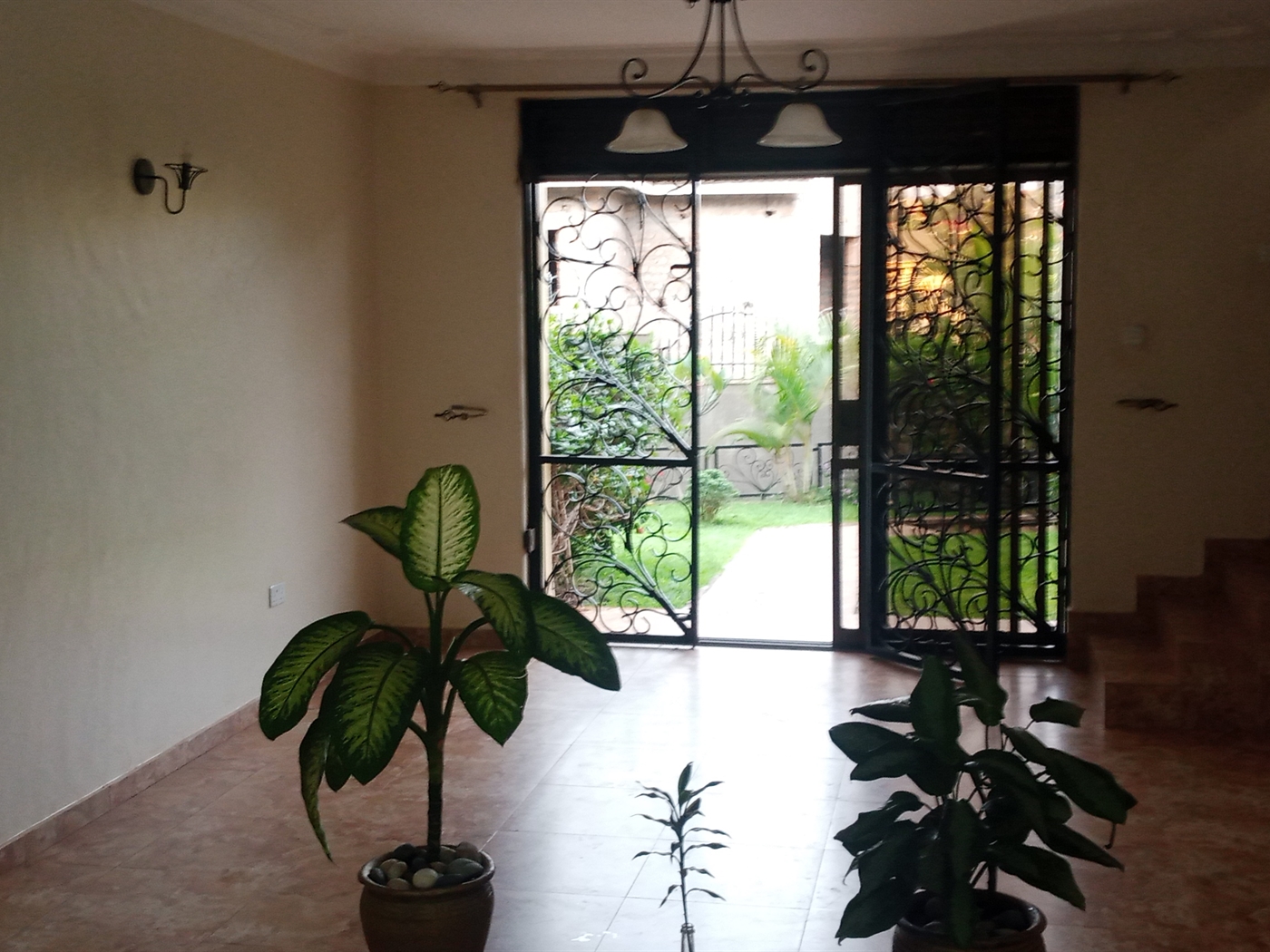 Duplex for rent in Ntinda Kampala