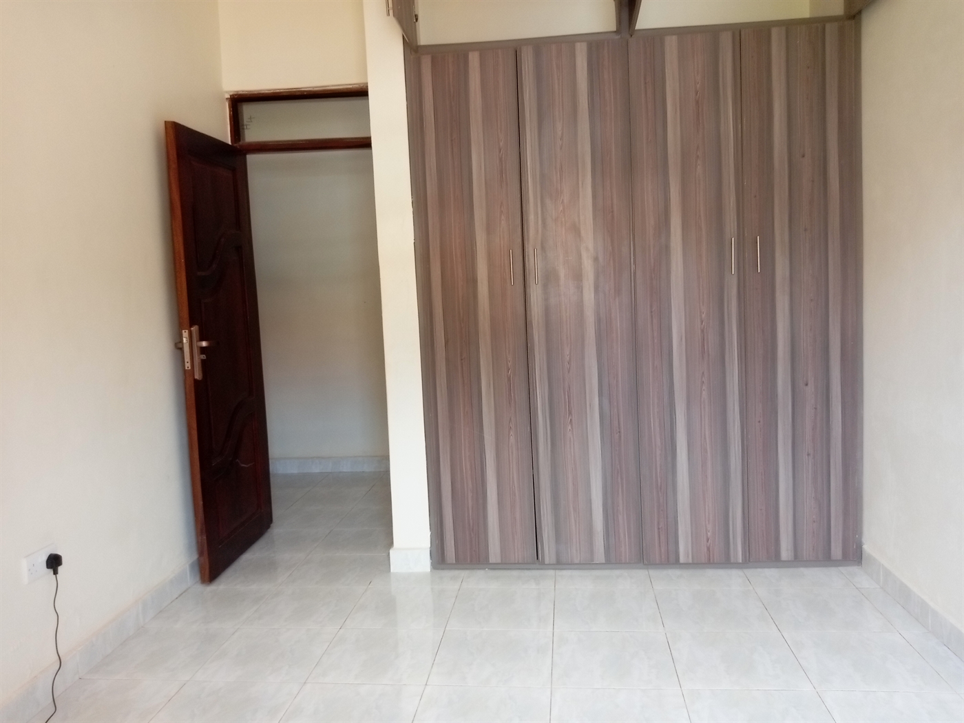 Town House for rent in Buwaate Wakiso