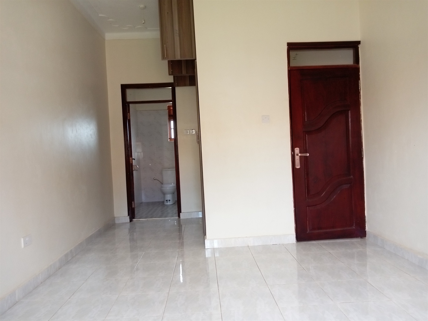 Town House for rent in Buwaate Wakiso