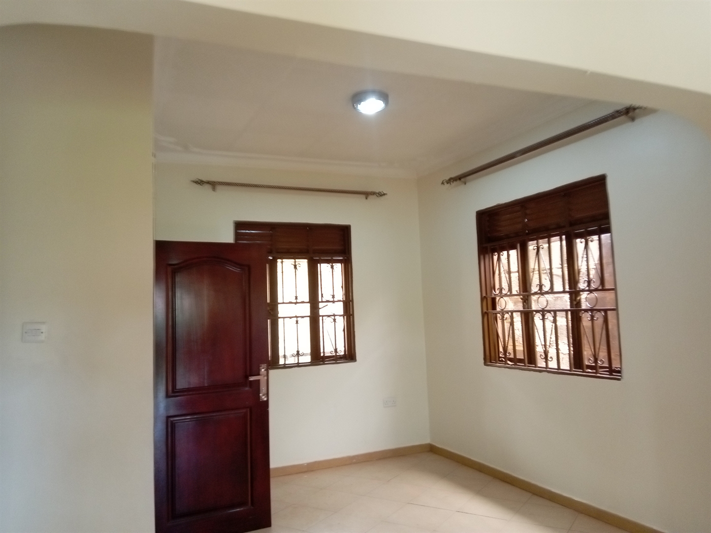 Town House for rent in Buwaate Wakiso