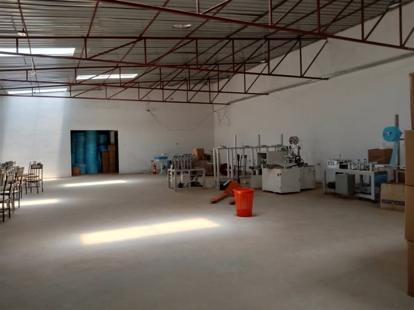 Warehouse for sale in Kisaasi Kampala