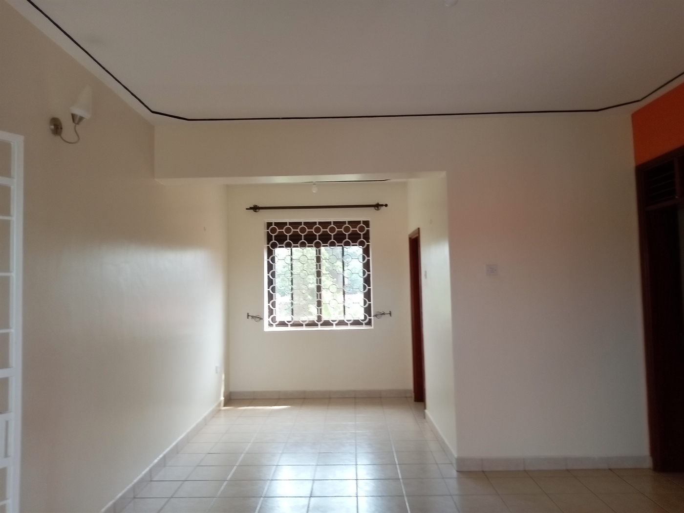 Duplex for rent in Kyambogo Kampala