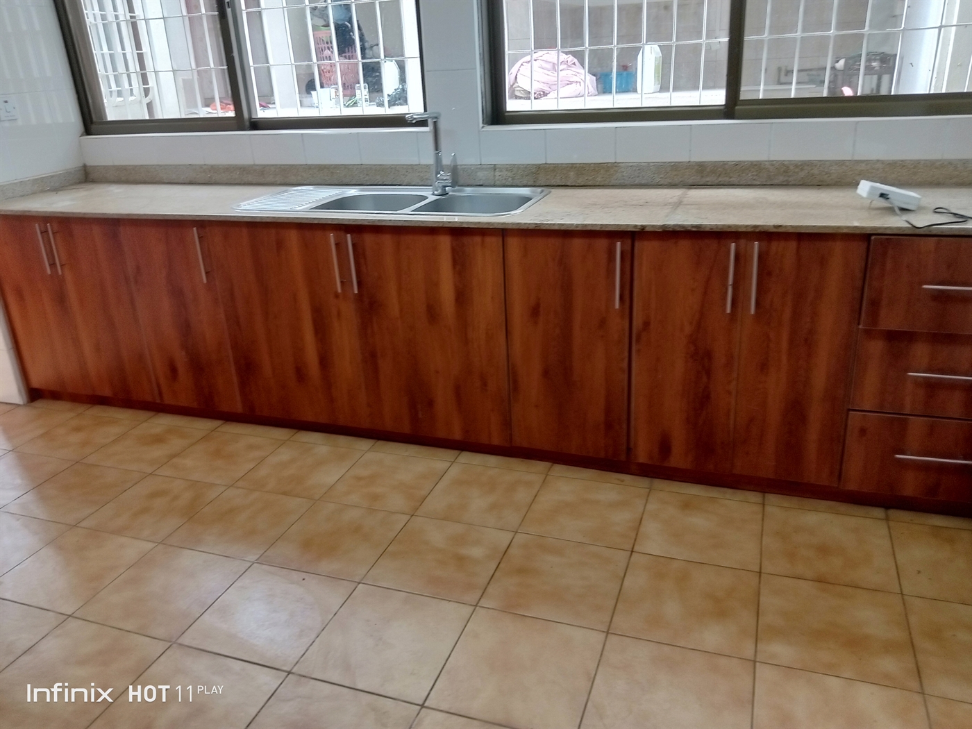 Duplex for rent in Naguru Kampala