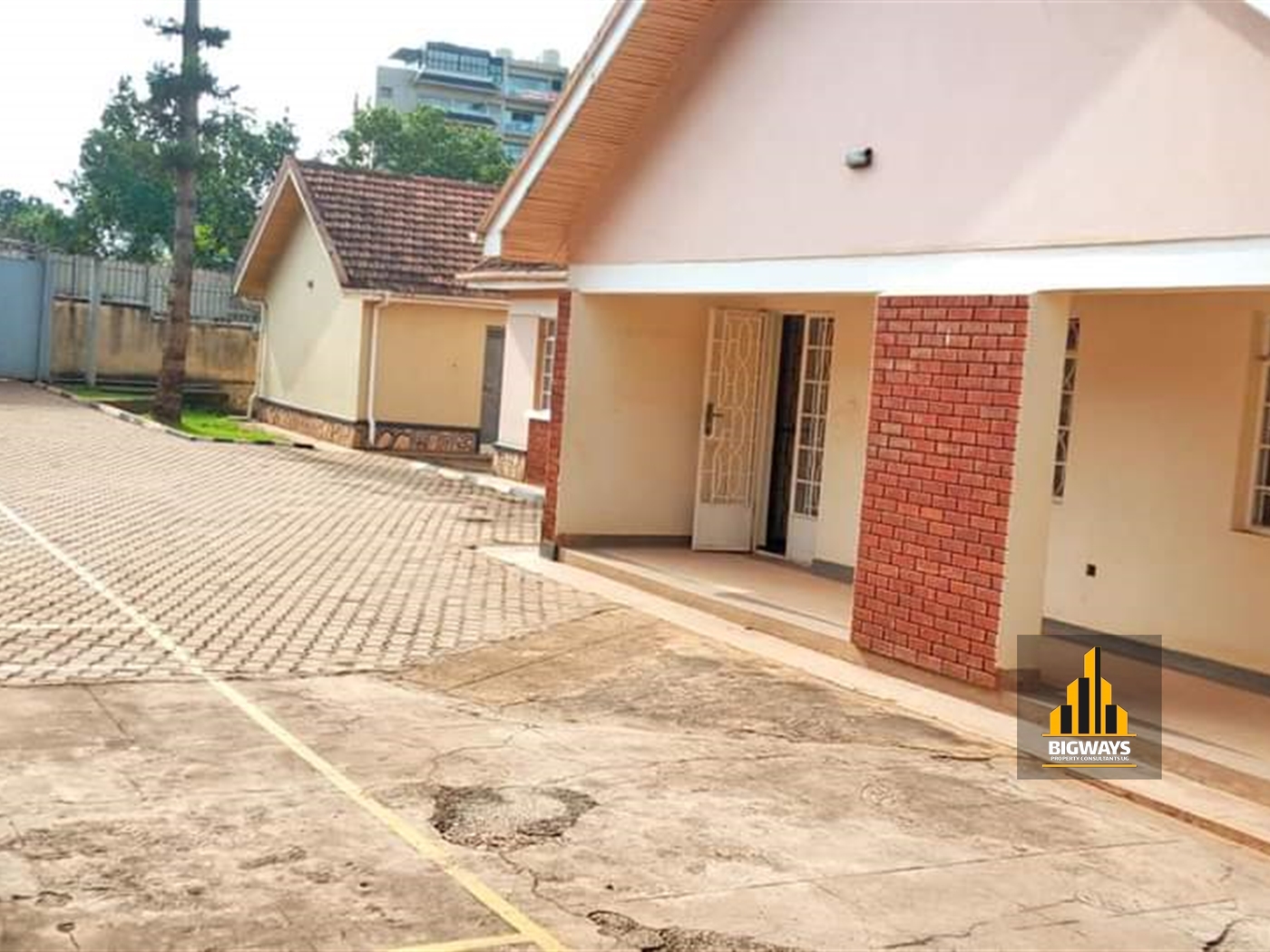 Commercial Land for sale in Bukoto Kampala