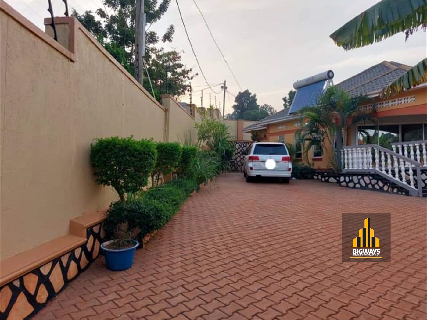 Bungalow for sale in Komamboga Kampala