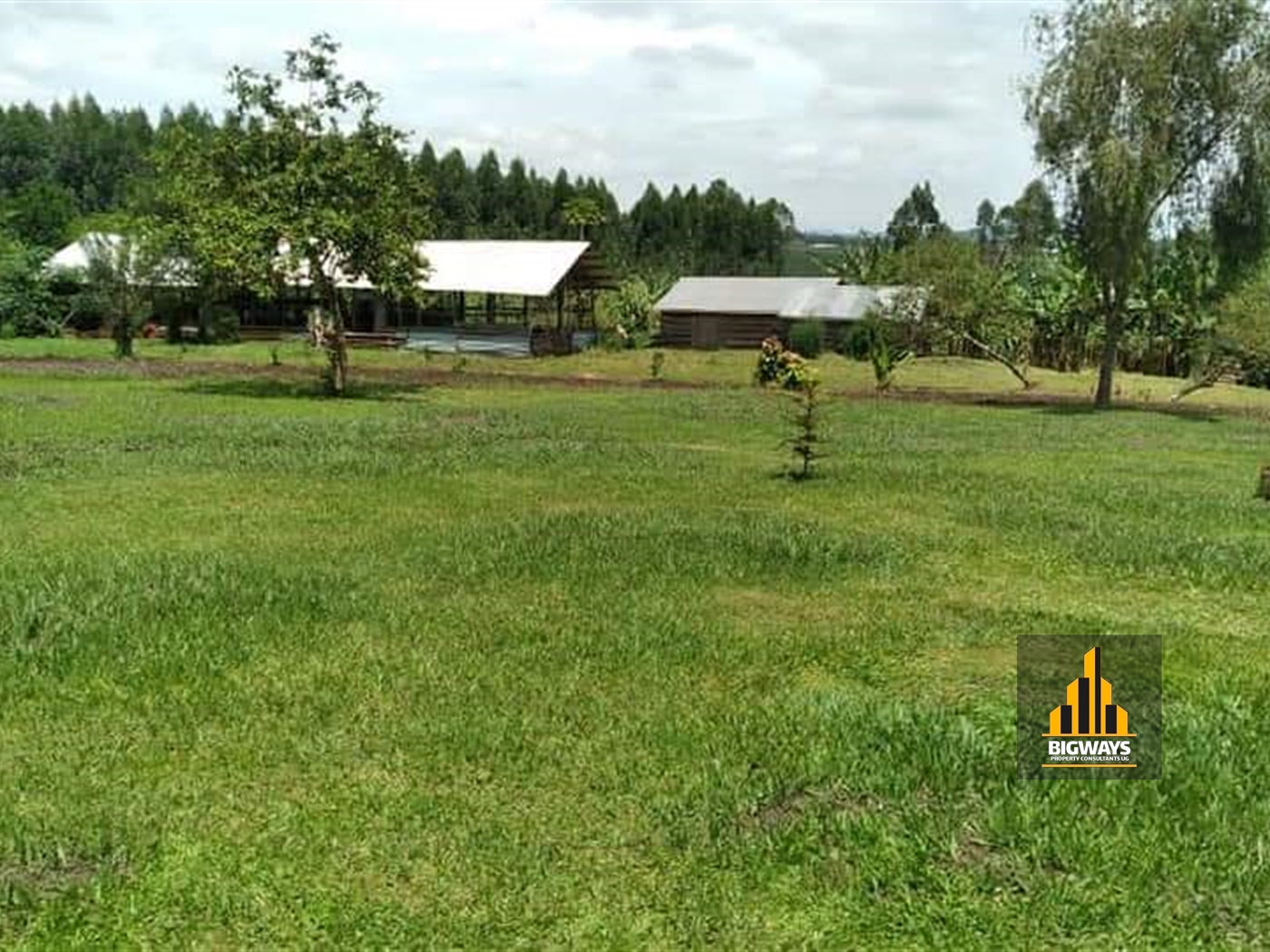 Bungalow for sale in Bujuuko Mpigi