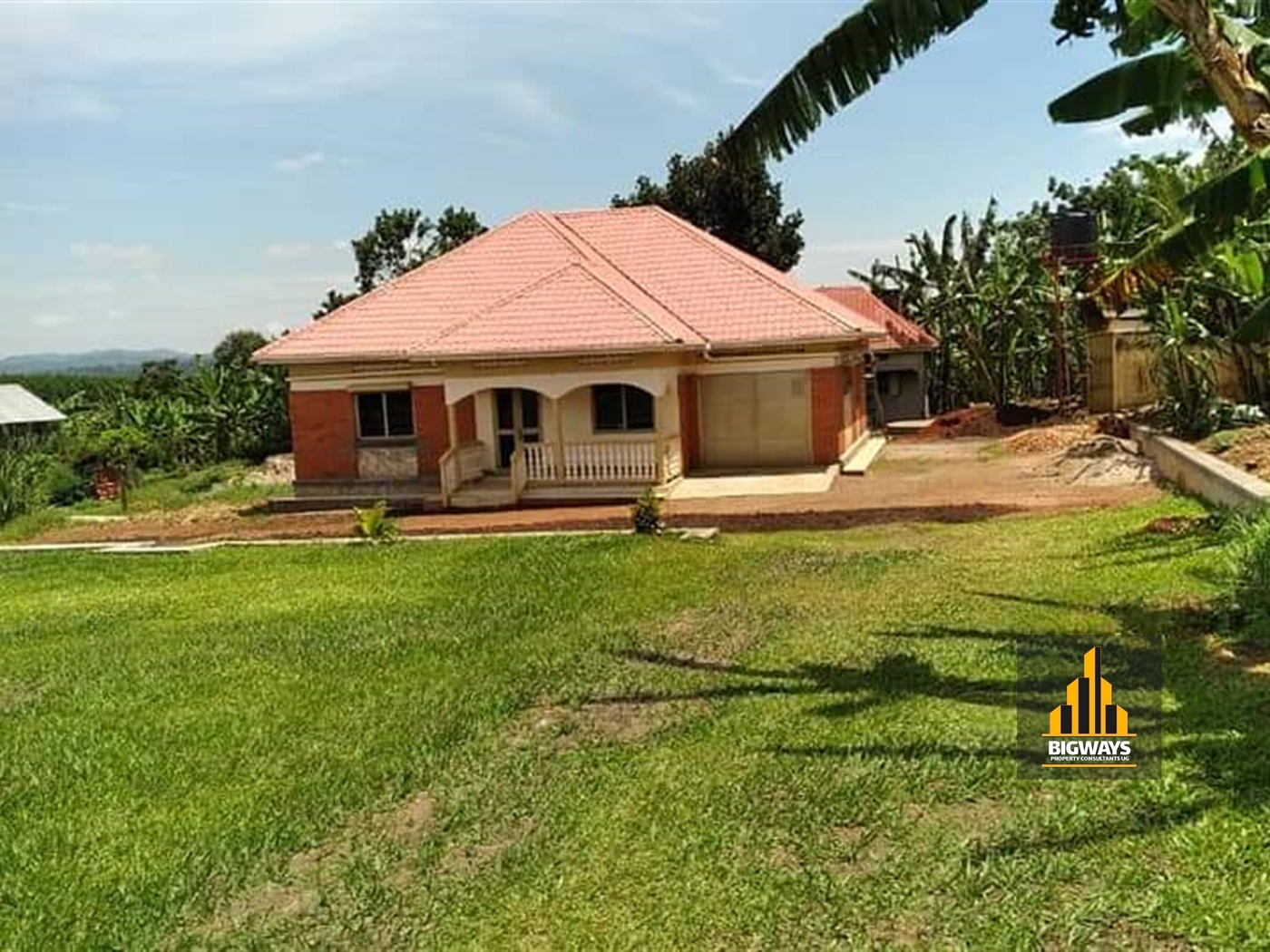 Bungalow for sale in Bujuuko Mpigi