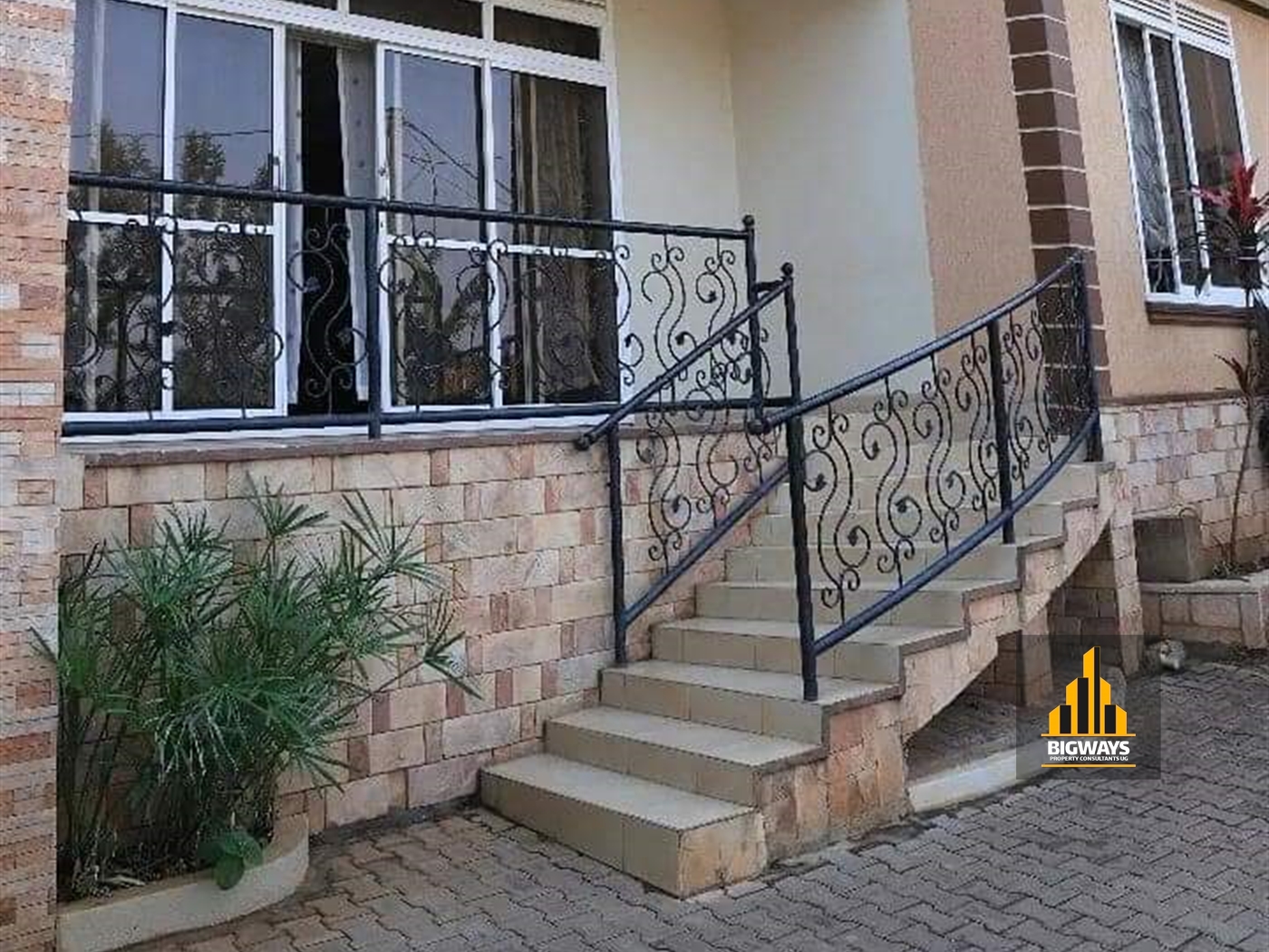 Storeyed house for sale in Naalya Wakiso