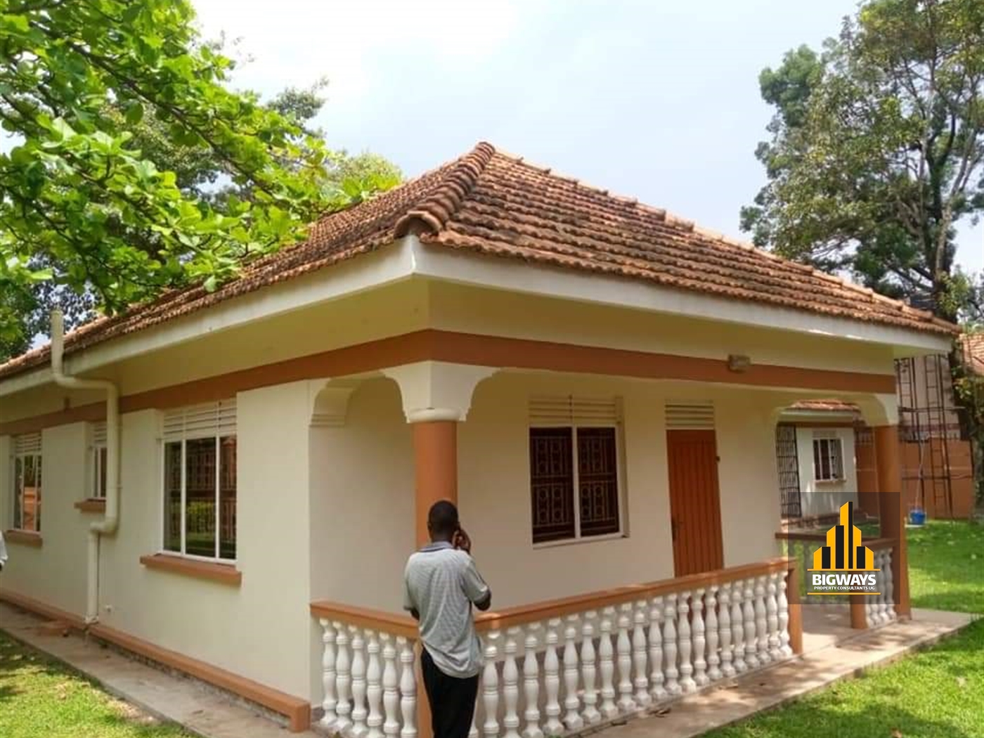 Bungalow for rent in Kololo Kampala