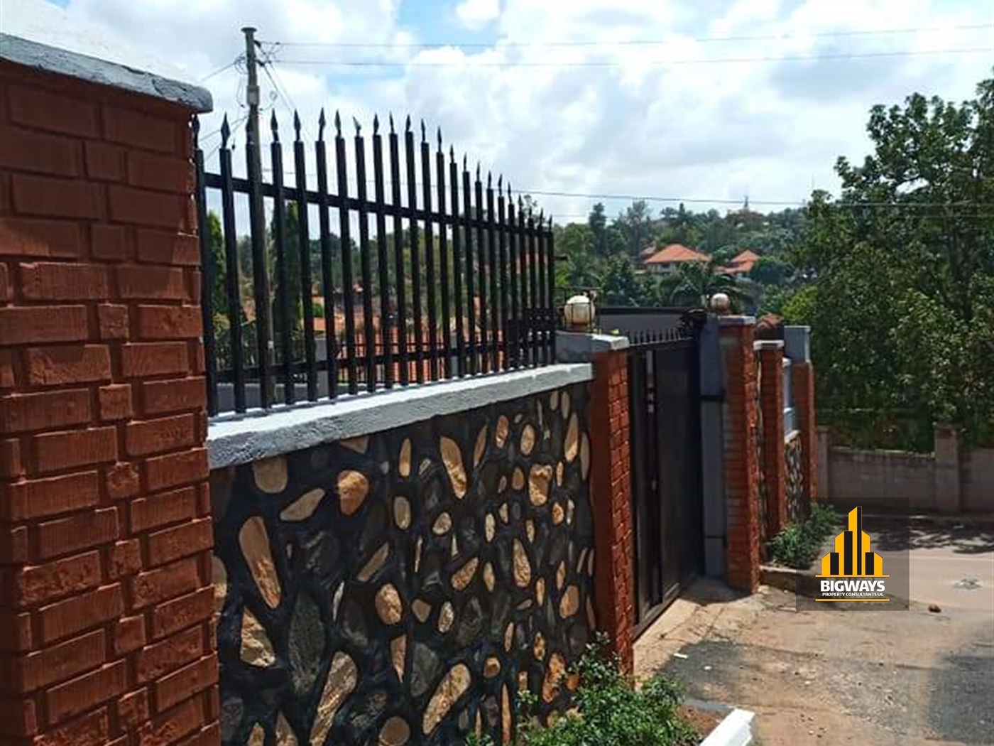 Bungalow for rent in Ntinda Kampala