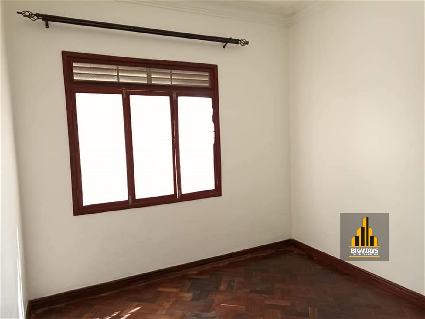 Storeyed house for rent in Bugoloobi Kampala