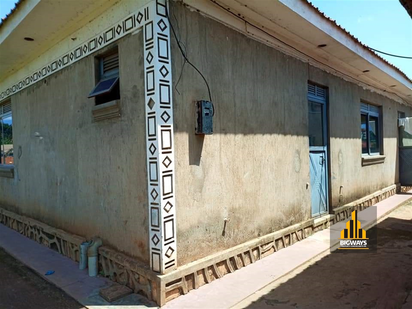 Bungalow for sale in Kulambilo Kampala