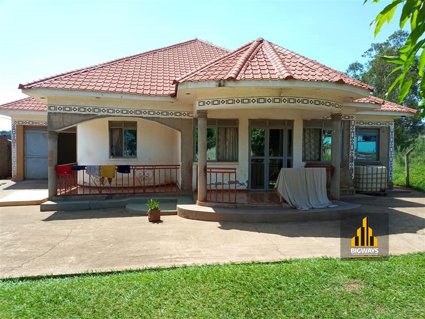 Bungalow for sale in Kulambilo Kampala