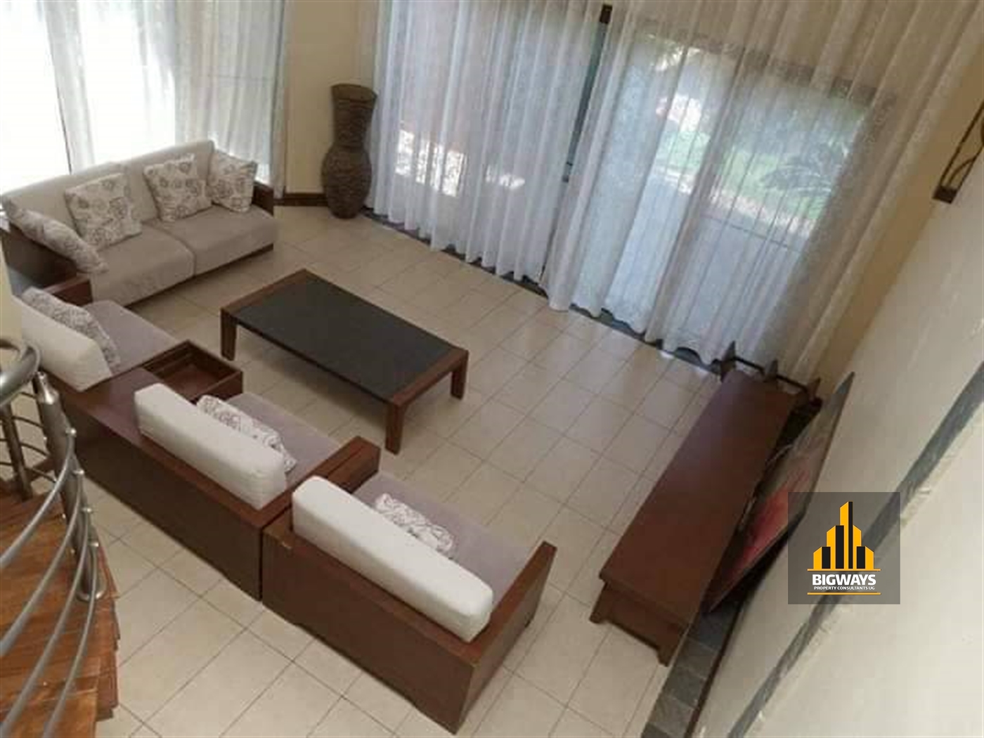 Villa for rent in Mbuya Kampala