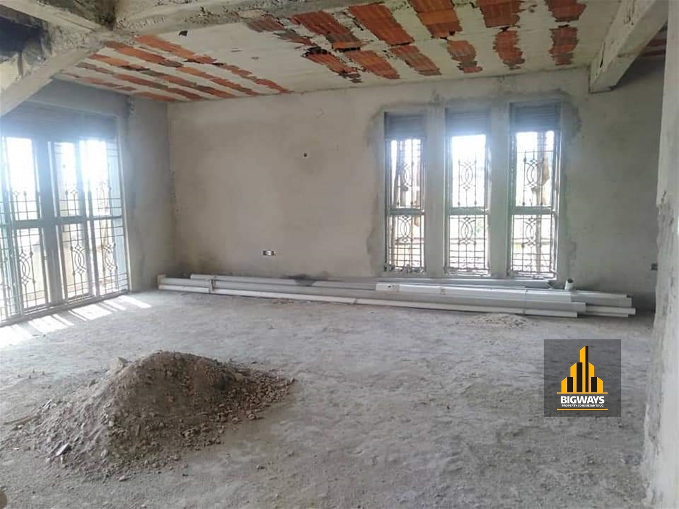 Shell House for sale in Kajjansi Wakiso