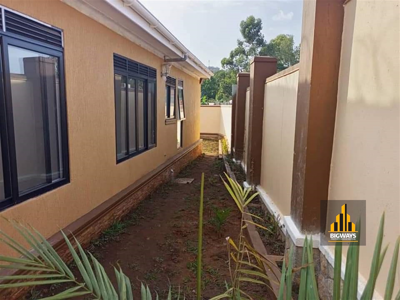 Bungalow for sale in Bukoto Kampala