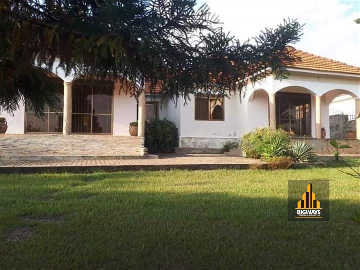 Bungalow for sale in Kakiika Mbarara