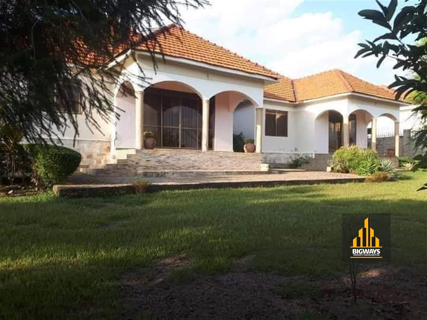 Bungalow for sale in Kakiika Mbarara