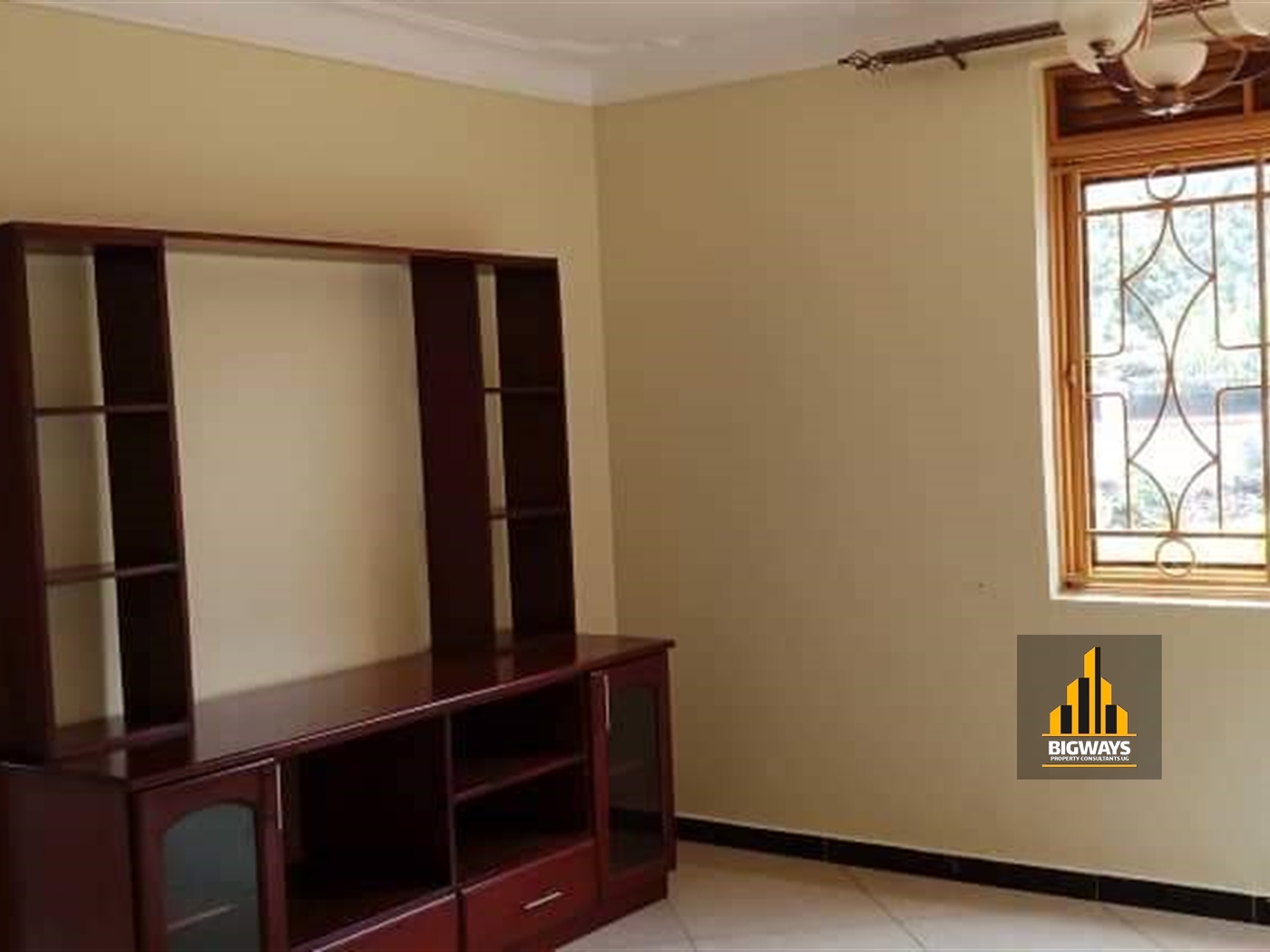 Villa for rent in Kisaasi Kampala