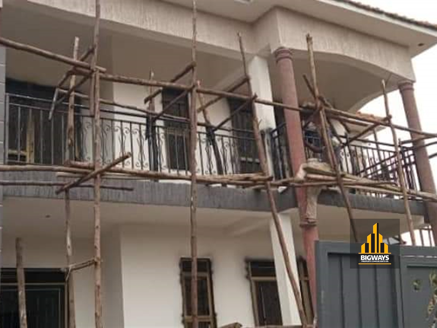 Storeyed house for sale in Bwebajja Wakiso