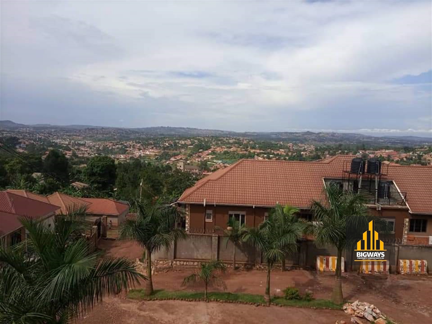 Storeyed house for sale in Bulenga Wakiso