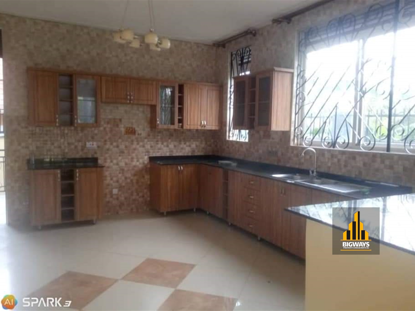 Villa for sale in Kira Wakiso