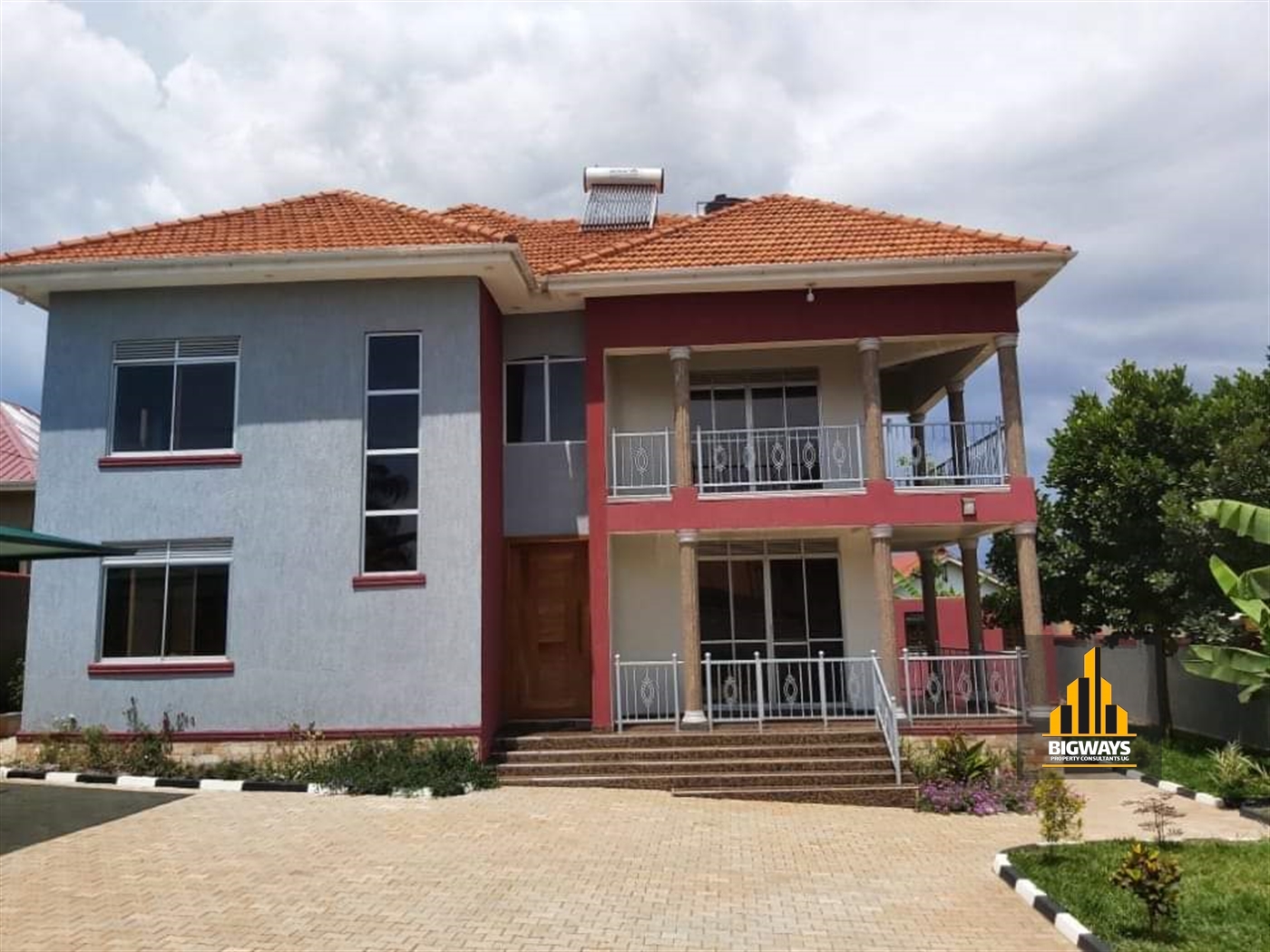 Storeyed house for sale in Kitende Wakiso